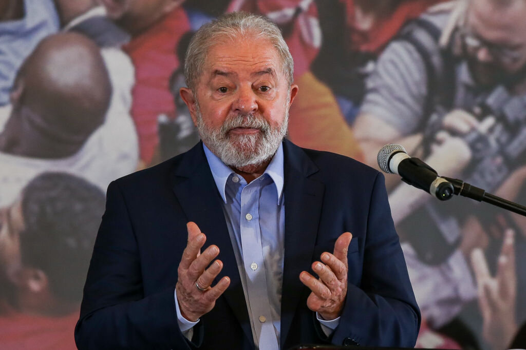 Os passos de Lula na política