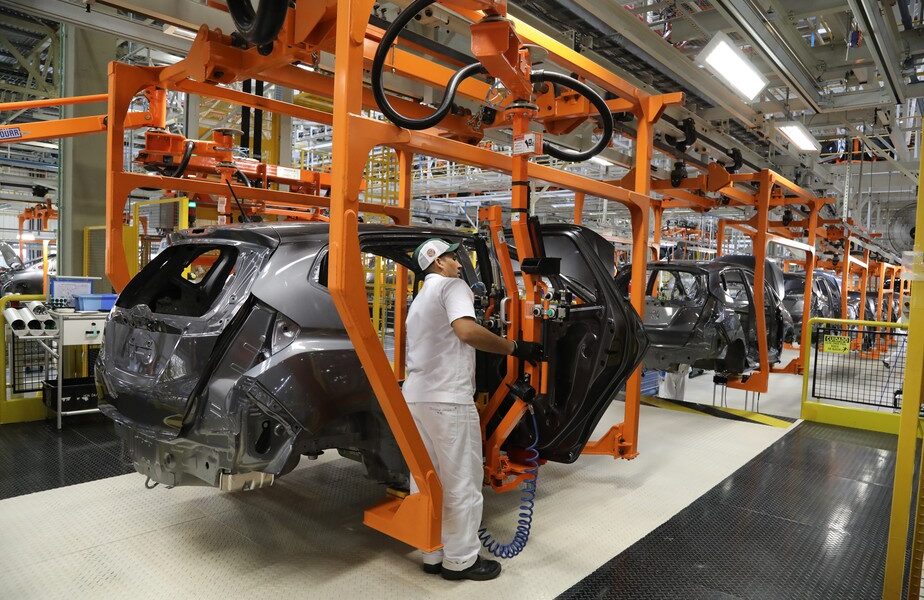 Novembro registra aumento de 13,5% na produção de veículos