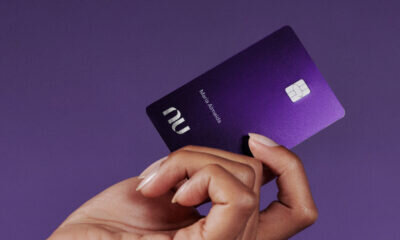 Nubank começa a oferecer programa de milhas no cartão Ultravioleta