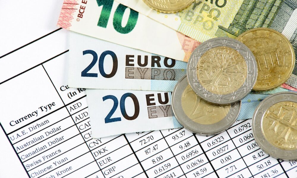 Governo anuncia zerar o IOF para moeda estrangeira até 2029
