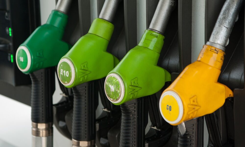 Alta dos preços não reduziu o consumo médio dos combustíveis em 2021