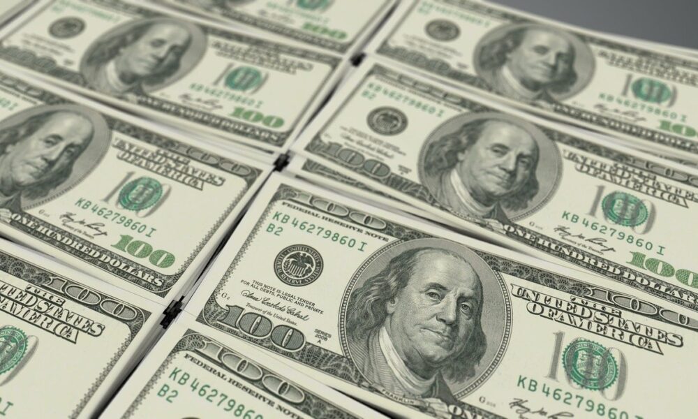 Dólar começa nesta terça (2) com nova queda, cotado á R$ 5,26