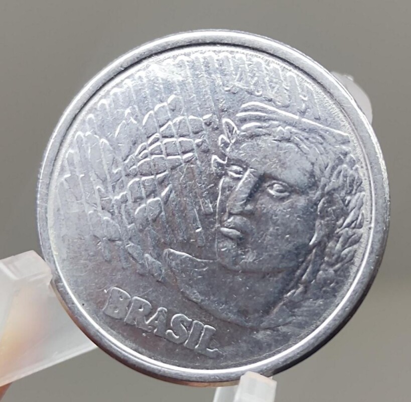 A descoberta valiosa: a moeda rara que pode estar na sua casa e vale R$ 200