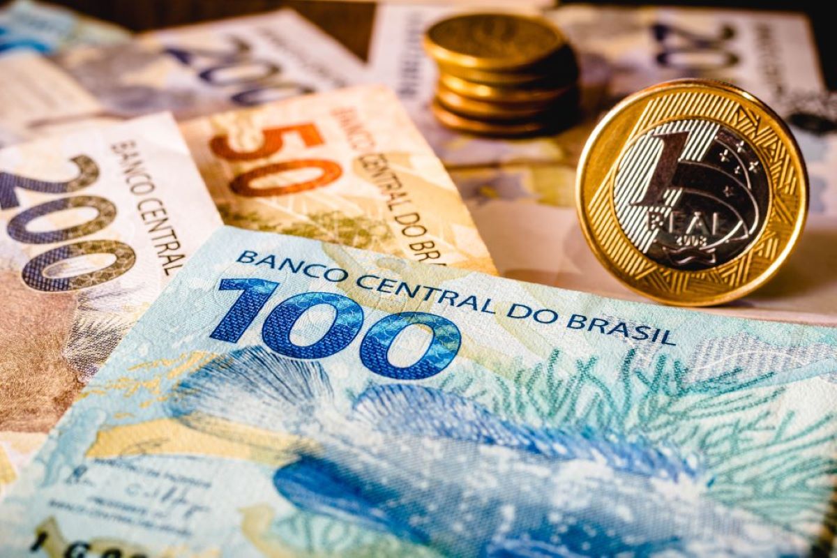 Economia brasileira cresce pelo 3º ano, revela Banco Central
